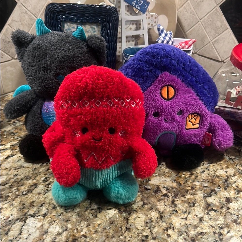 Three Bum Bumz Colorful Plush Toy.
